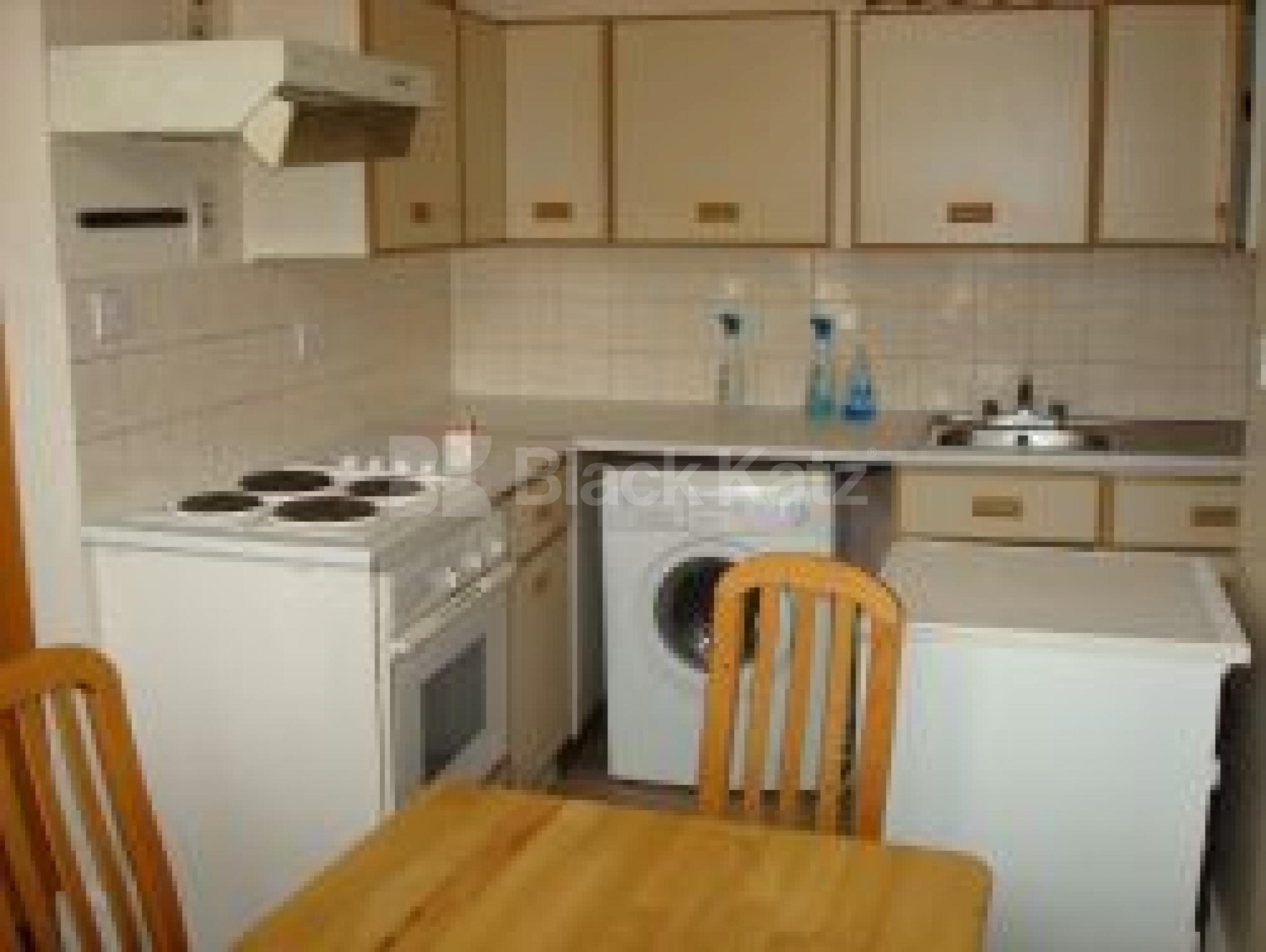 			New Instruciton, 1 Bedroom, 1 bath, 1 reception Flat			 Junction Road, ARCHWAY N19